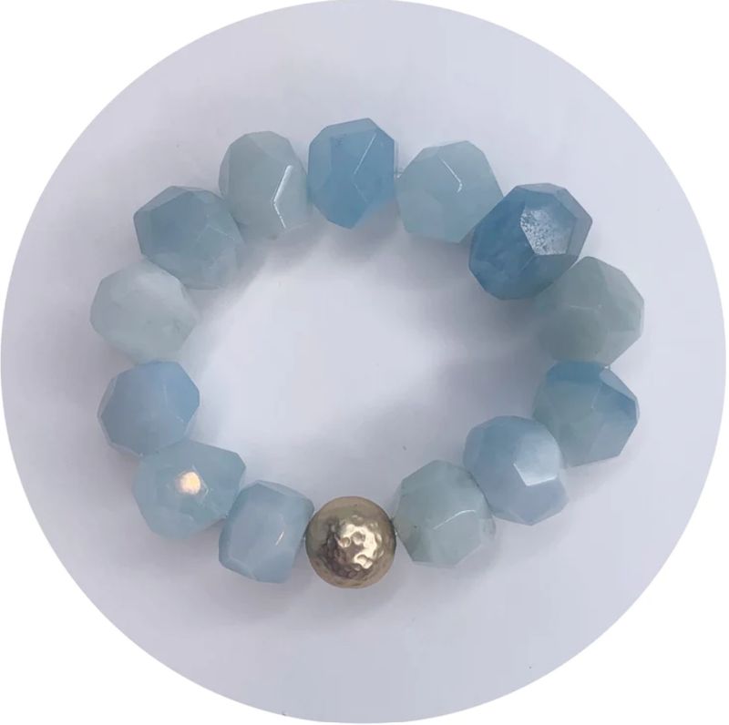 AQUAMARINE NUGGET WITH HAMMERED GOLD ACCENT