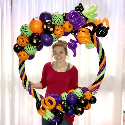 Round crazy photo frame balloon decoration