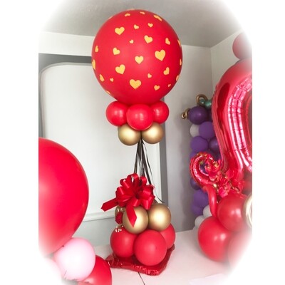 Giant Love note special effects balloon bouquet