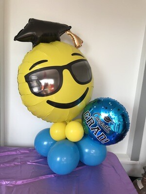 PERSONALIZED giant emoji graduation balloon bouquet (indoors only)