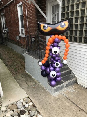 Crazy eyeball balloon column