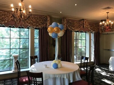 "Le Pompon" Balloon centerpiece, 4 to 5 feet tall