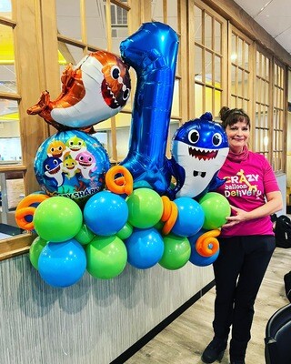 Number birthday baby shark balloon arrangement
