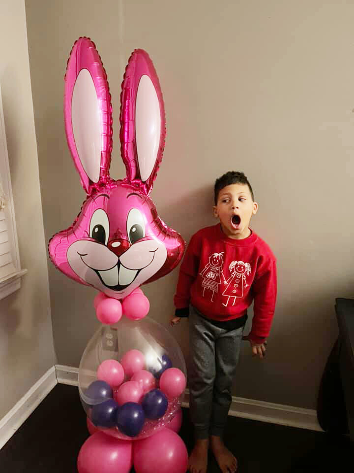 Easter stuffed balloon