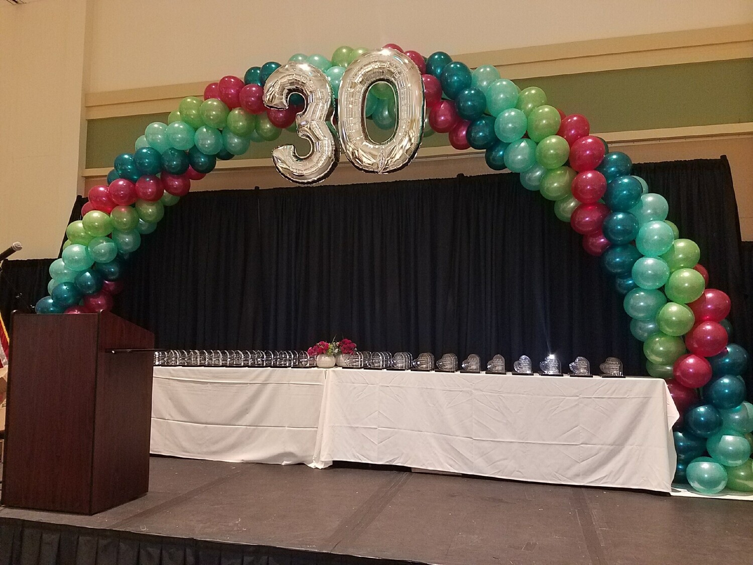Traditional Balloon arch with birthday number