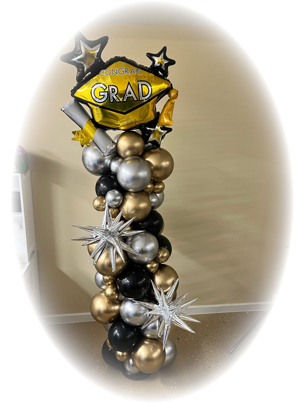 Grad gold cap balloon column, gold, silver & black with 2  stars (indoor only)