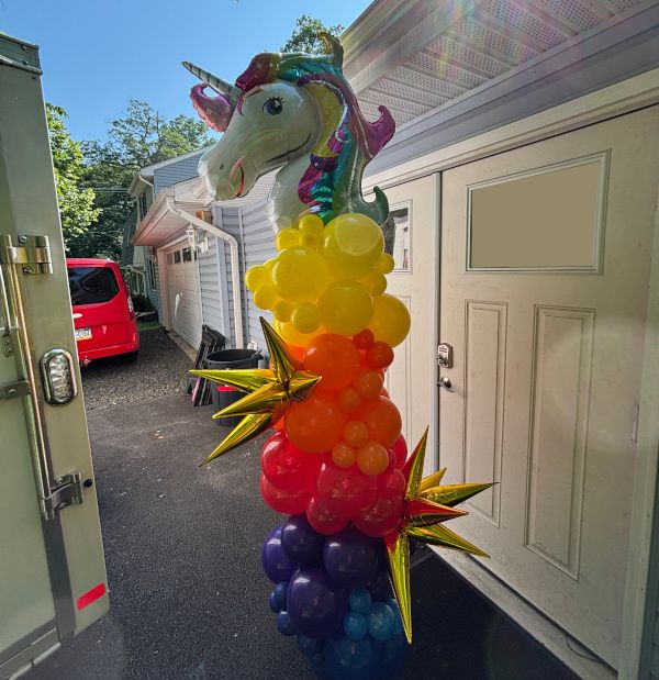 Giant 8 foot balloon tower with any topper