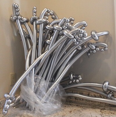 Balloons sword party favors