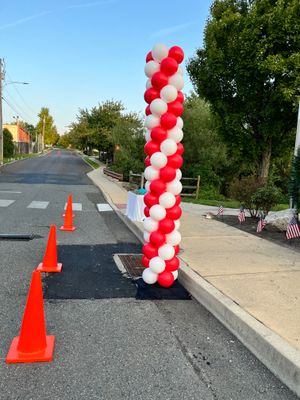 Cassic balloon column 10 feet high