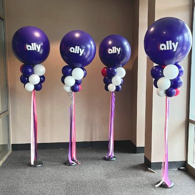 Custom phrase or logo on Giant balloon ball topiary (indoors) Custom phrase or logo on Giant balloon ball topiary (indoors)