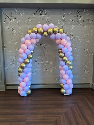 Balloon arch and decor near Collegeville, PA Royersford PA and Limerick, PA