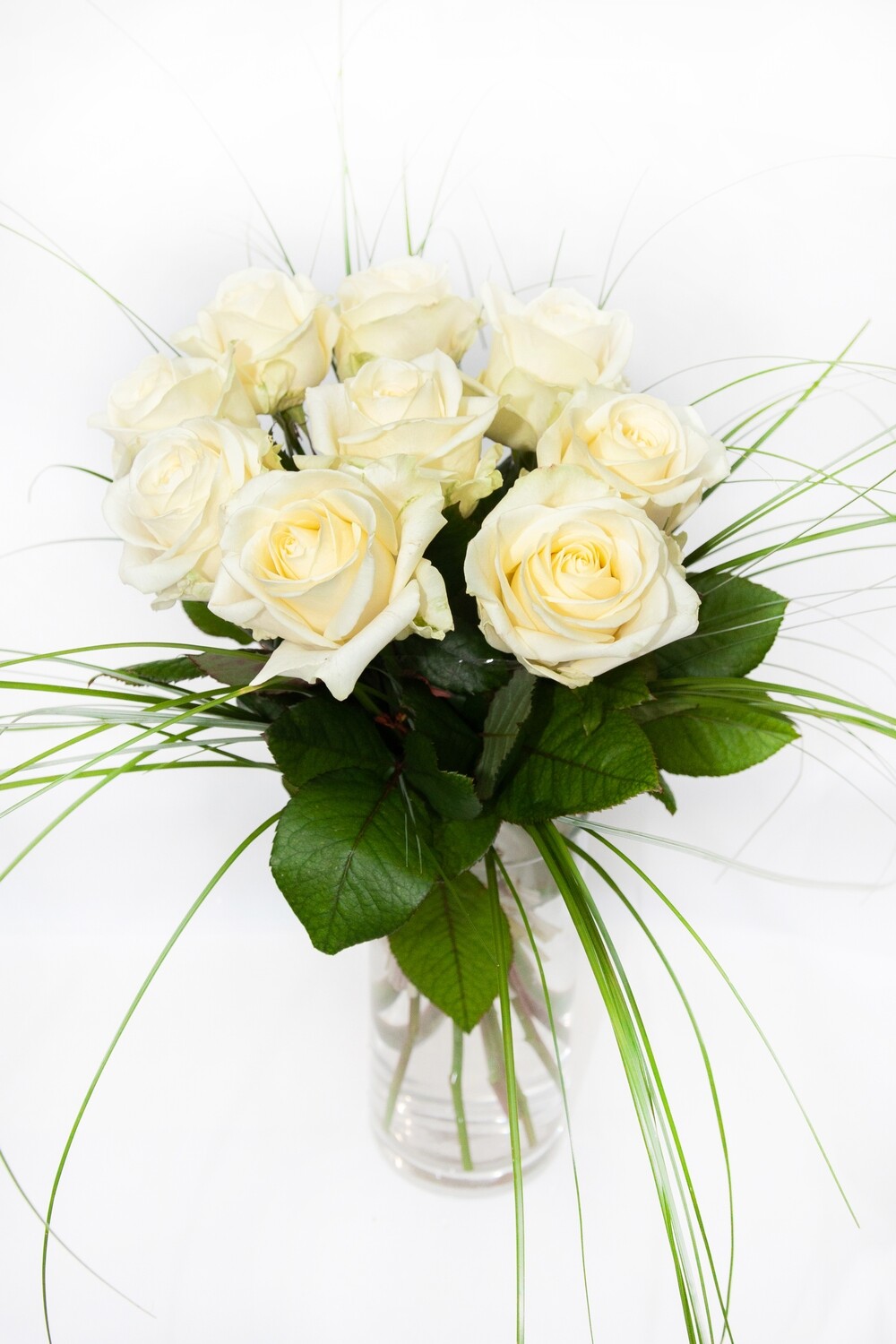 ​Kytica bielych ruží