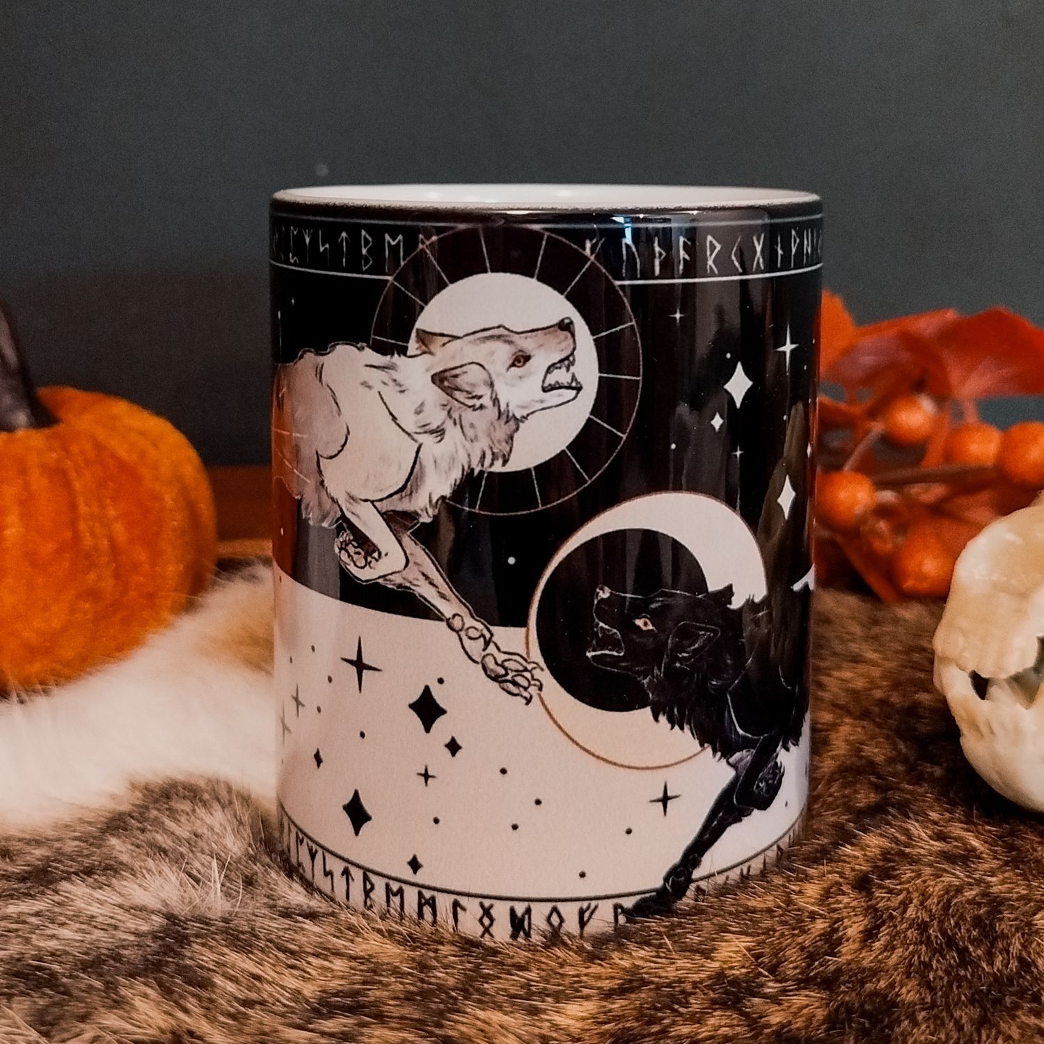 Mug Hati et Sköll