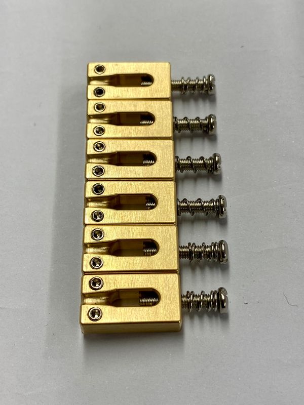 Tallapalasetti Strato/Tele