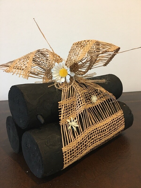 Small wooden decor