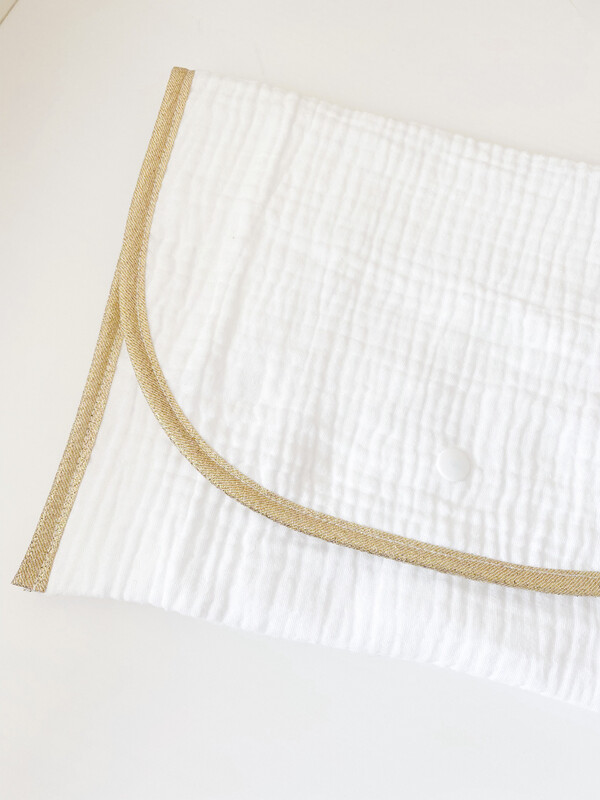 Pochette tenue de naissance 