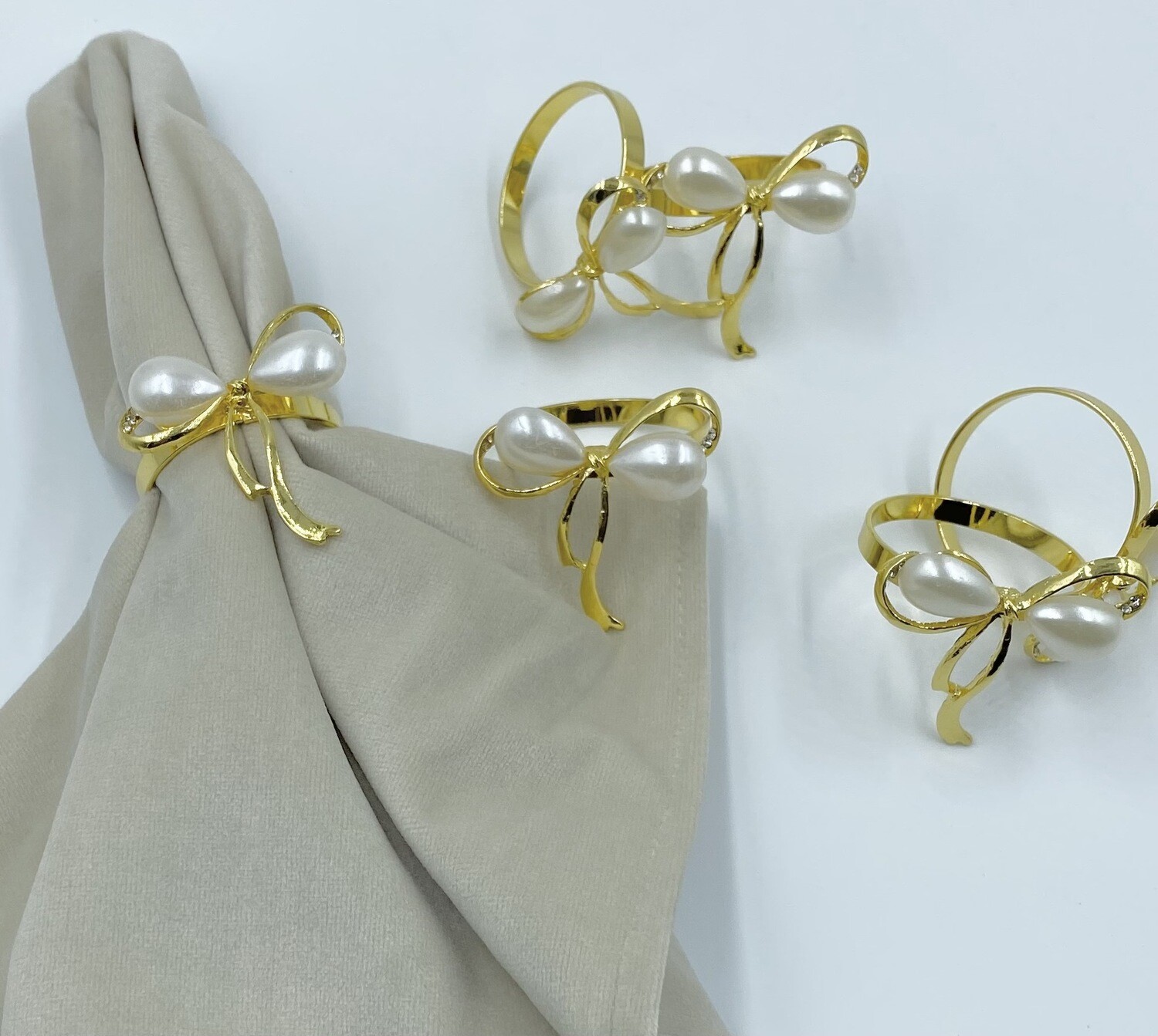 Gold Ribbon with Pearl detail Napkin rings (set of 6)