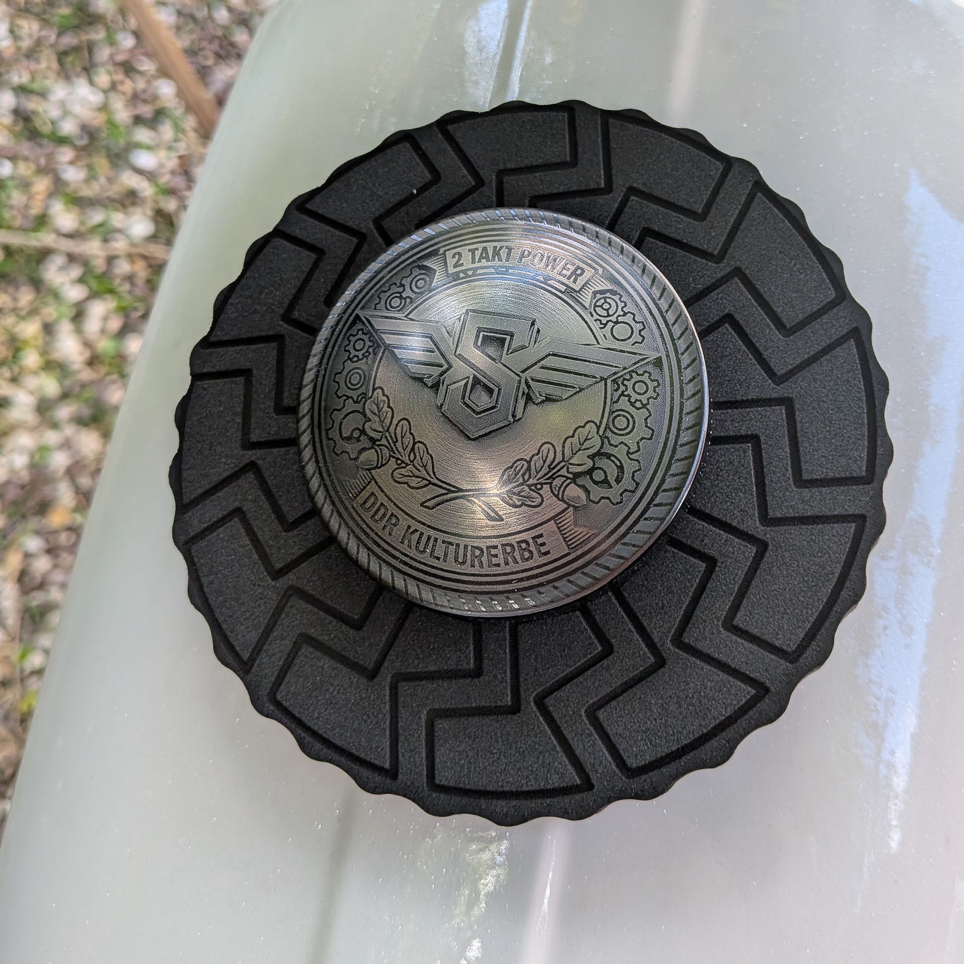 Tankschutzring aus Moosgummi mit Gravur Geometrie