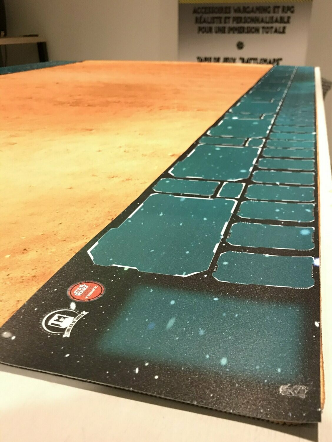 Side Bar  Gaming Mats blue