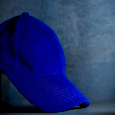 Caps