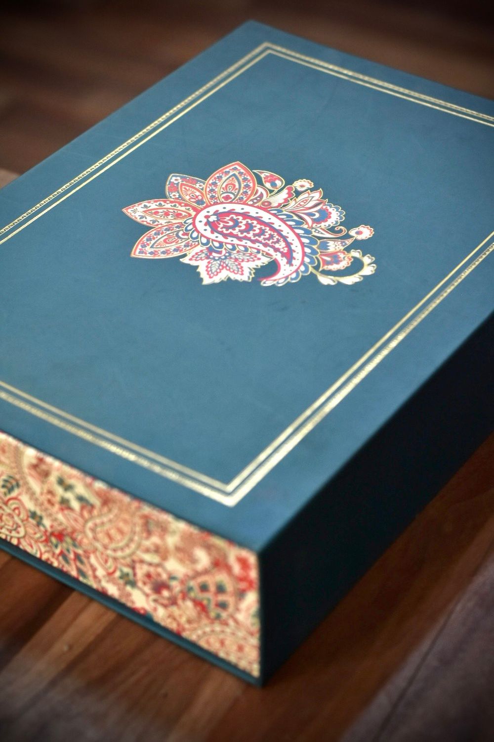 Floral Printed Gift Box