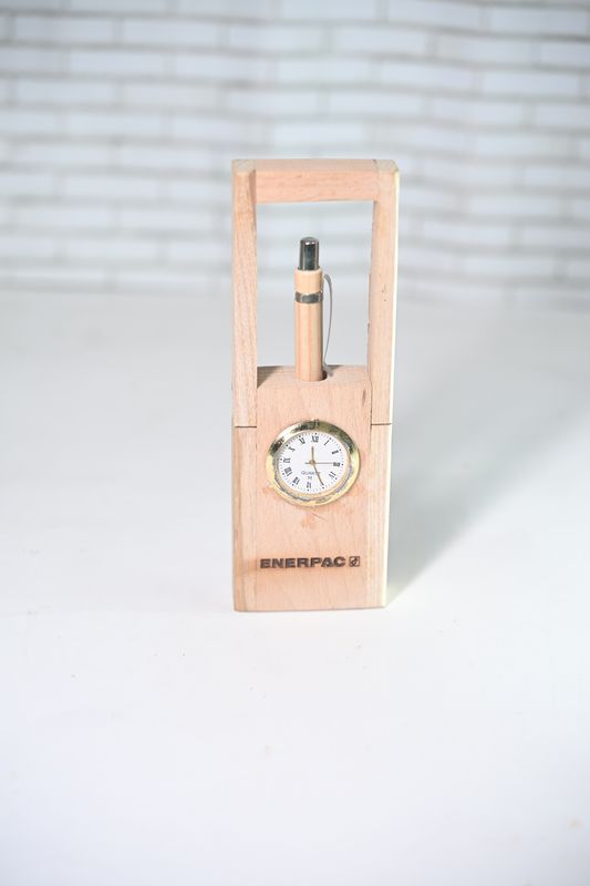 Personalized Pen Stand