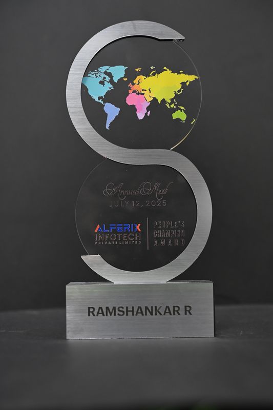 Premium Metal &amp; Acrylic Fusion Award