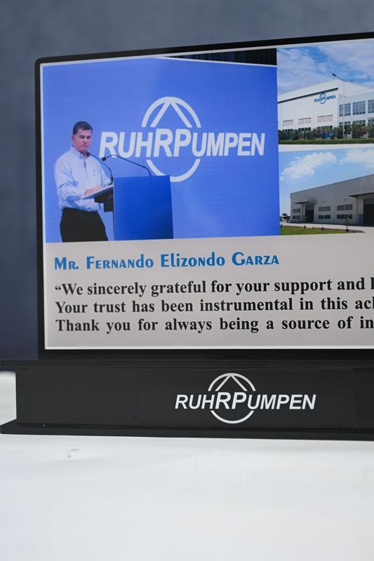 Premium Customized Photo Recognition Plaque – Corporate Leadership Appreciation Award