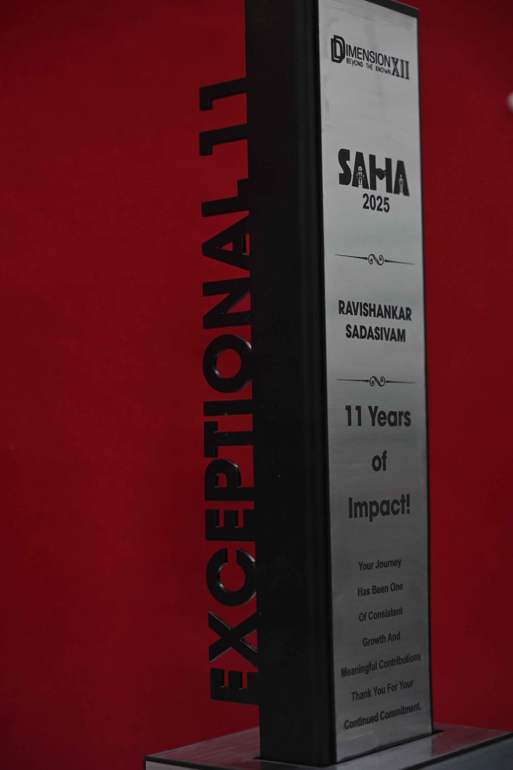 Premium Corporate Service Excellence Award– Customized Employee Recognition Trophy