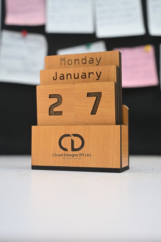 Customized Wooden Lifetime Calendar