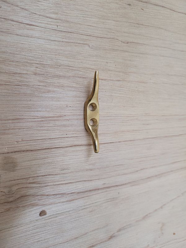 Brass line cleat - small