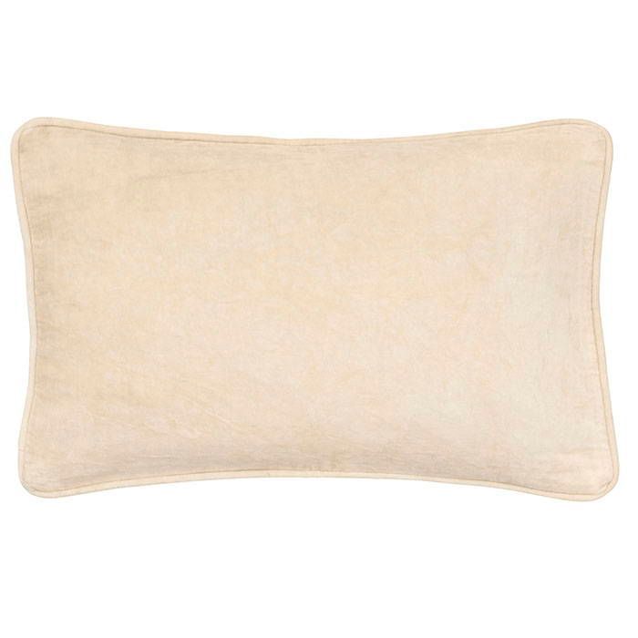 Bungalow.dk Vanilla Oblong Velvet Cushion
