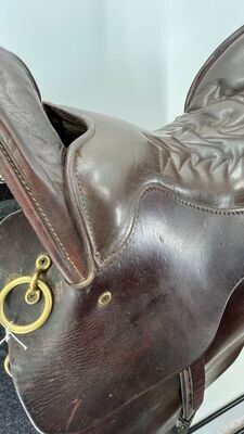 Saddles - Pre-Owned