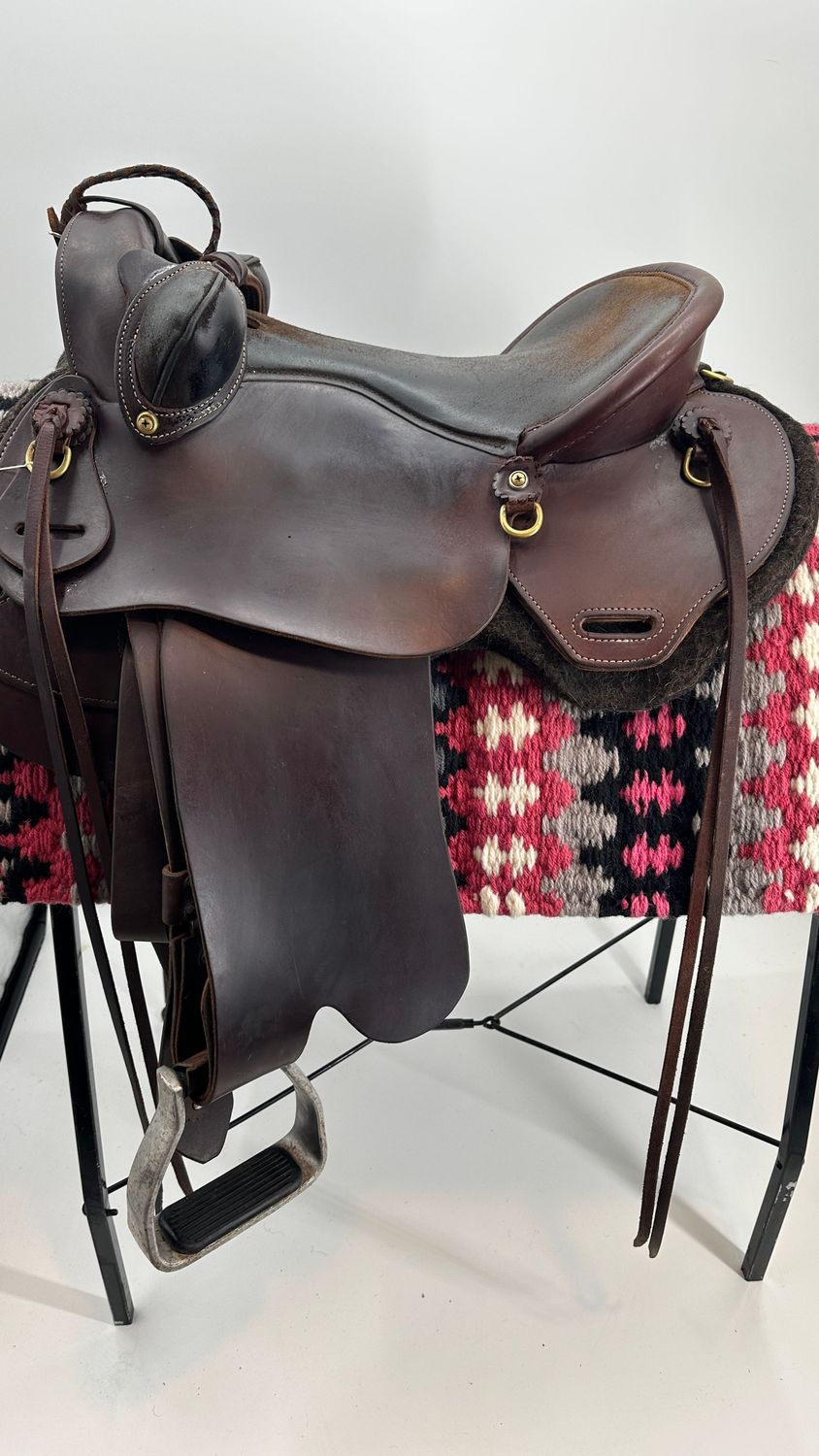 Sanders Flextree Endurance Pre-Owned Saddle