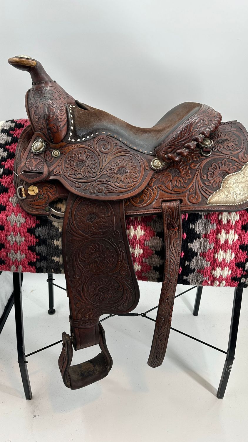Circle Y Vintage Show/Trail Pre-Owned Saddle