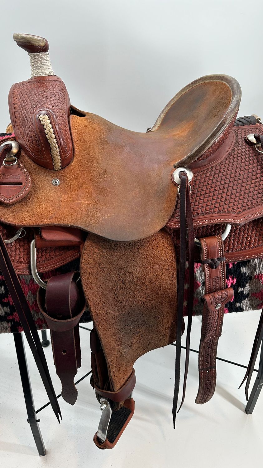 Cashel Rancher Pre-Owned Saddle + Flank Cinch