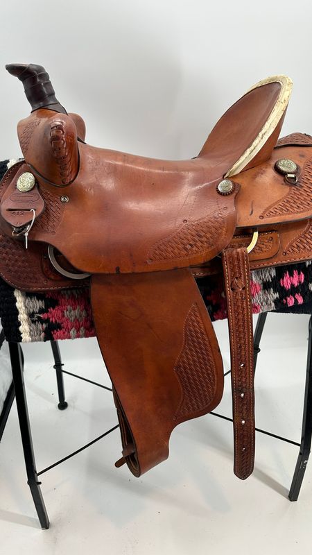 Dakota Penning Pre-Owned Saddle