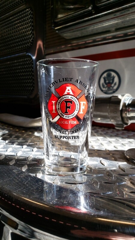 IAFF Local F-256 Supporter Pint Glass