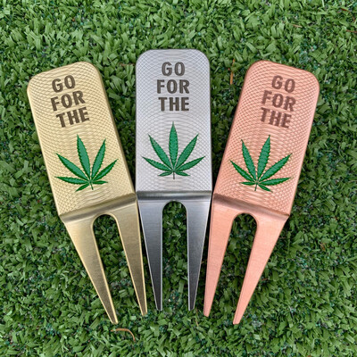 Go For The Green Themed Divot Tool