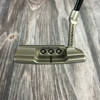 Scotty Cameron Special Select Newport 2 (Left Handed)