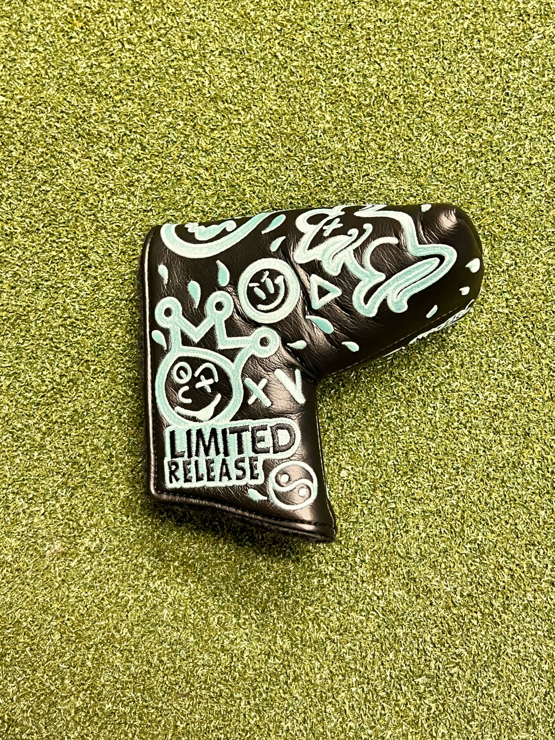 Scotty Cameron Limited Release Mid Mallet Putter Cover