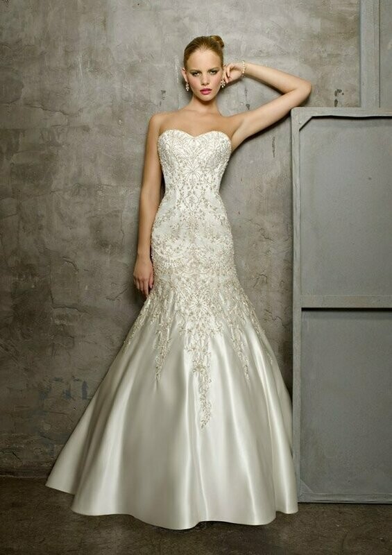 Mori Lee 2512
