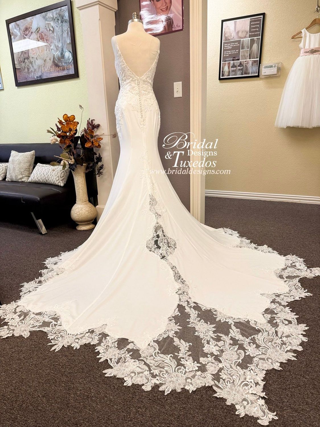 Maggie Sottero - Anastasia 24MS750A01 Maggie Sottero - Anastasia 24MS750A01