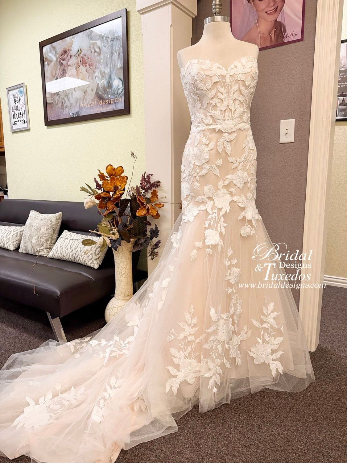Maggie Sottero Rebecca Ingram - Hattie Lynette 20RT702B01 Maggie Sottero Rebecca Ingram - Hattie Lynette 20RT702B01