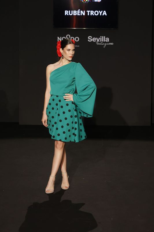 El Romero | Cuerpo y Falda