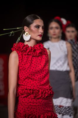 BLUSA VOLANTE CUELLO