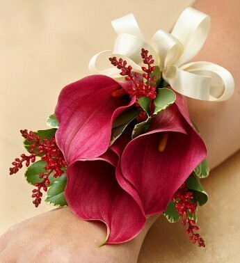 Red Calla Lilies Wristlet Red Calla Lilies Wristlet