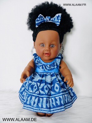 Puppe AMANG im Kleid „Ndop Frisé“