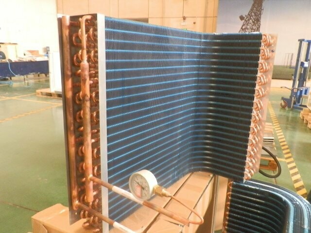 8156512330ROHS 11kW Condenser left side