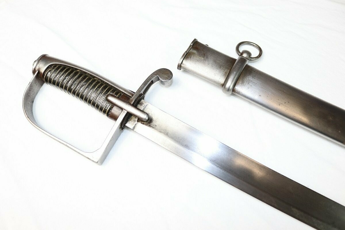Italian M1833 Mounted Artillery Sabre